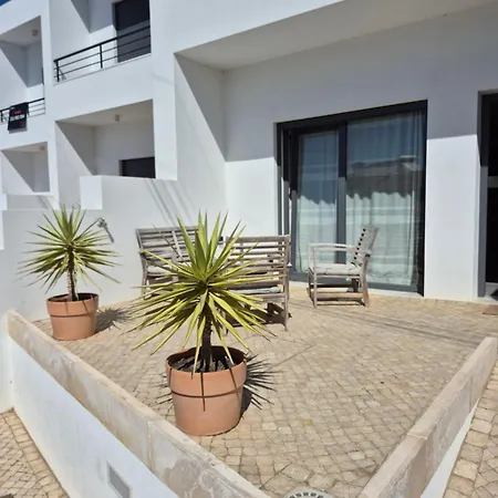 Ribavilla Surf House * Santo Isidoro